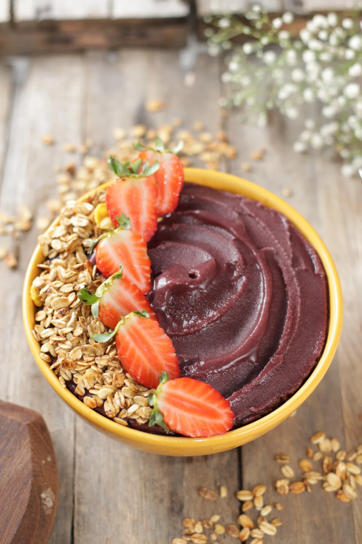 Prepared açaí bowl